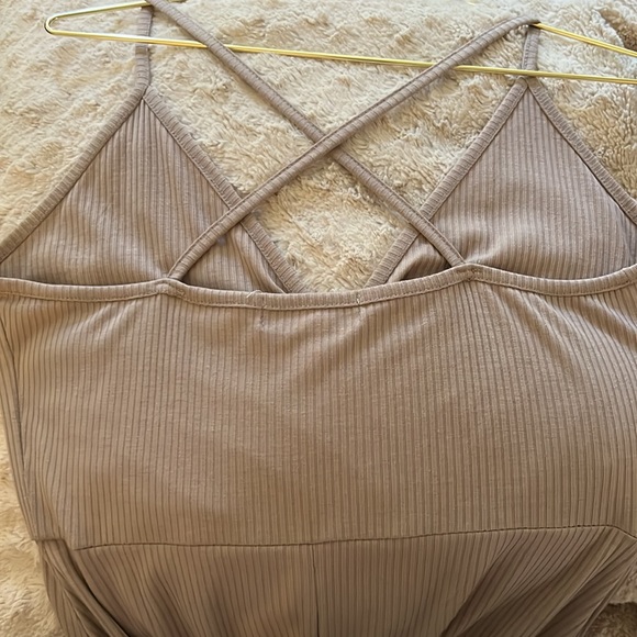 Ribbed Maxi Dress - Picture 4 of 5